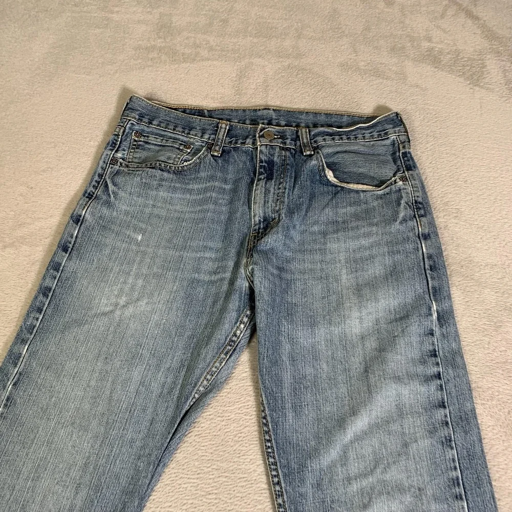 Vintage Levis 505 Jeans Mens 32x32 Blue Light Wash Regular Straight Distressed